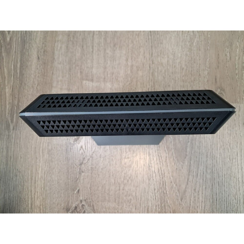 Netgear Nighthawk C7000v2 AC1900 Wi-Fi Cable Modem Router - Picture 7 of 7